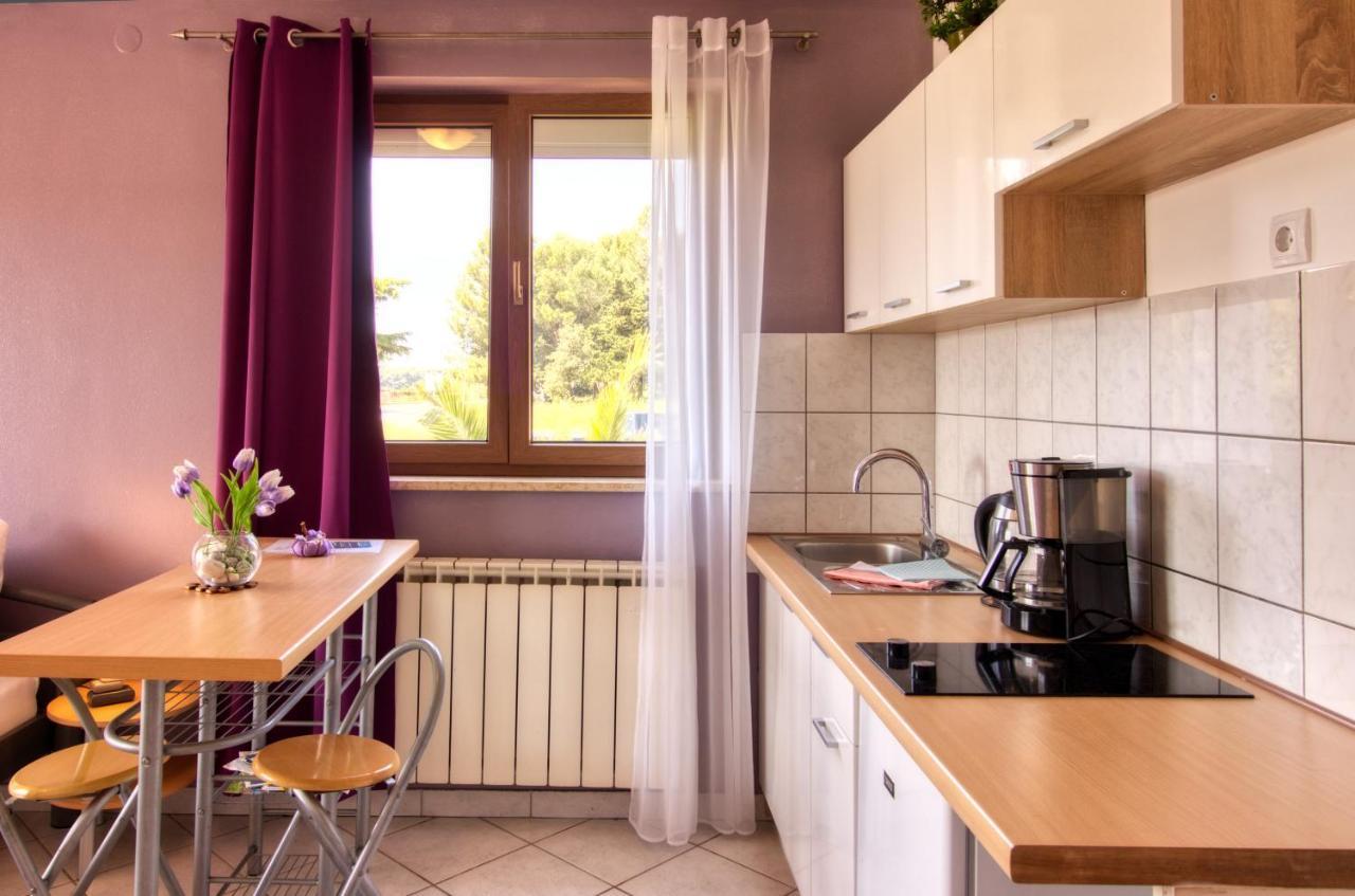Apartman Studio Apartment Pula Bagian luar foto